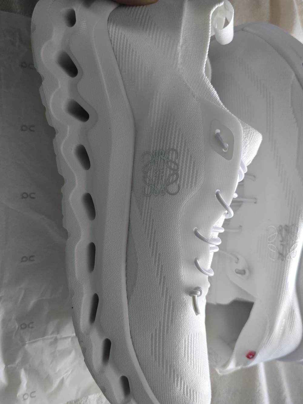 LOEWE x ON CLOUDTILT SNEAKERS - Picture 4 of 8